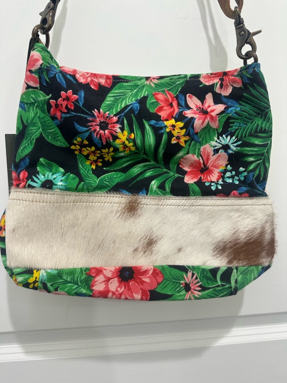 NWT Myra Bag Floral Print Crossbody Bag with calfhair Accent